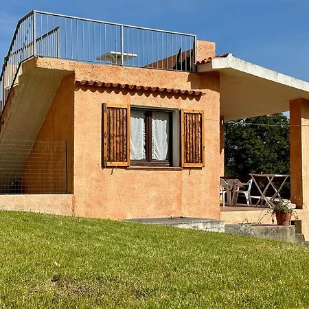 Dom wakacyjny I Bilocali Di Via Ginestre, *