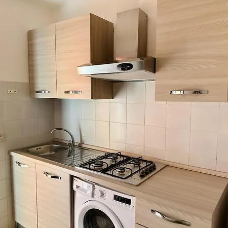 Dom wakacyjny I Bilocali Di Via Ginestre, Rena Majore