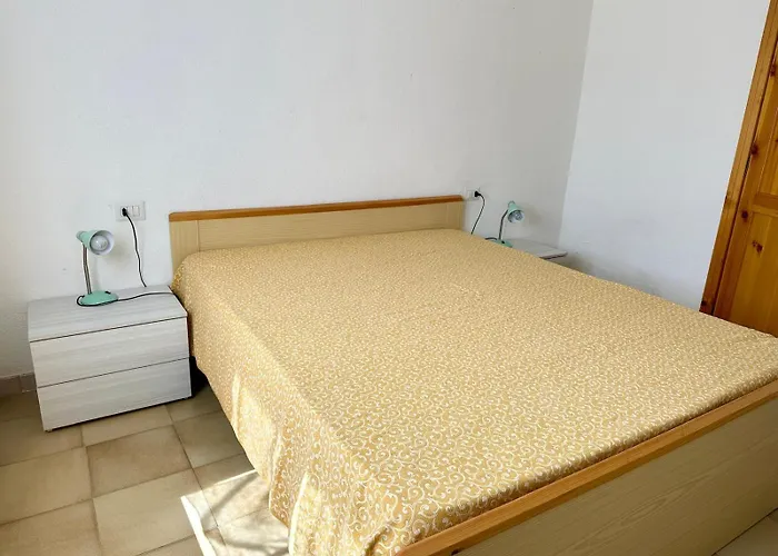 I Bilocali Di Via Ginestre, Casa vacanze Rena Majore