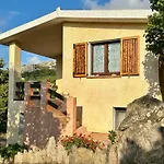 Hébergement de vacances I Bilocali Di Via Ginestre, Rena Majore