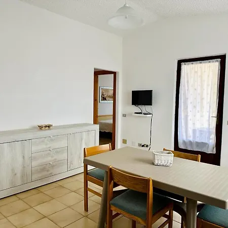 I Bilocali Di Via Ginestre, Holiday home