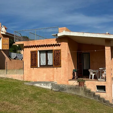 I Bilocali Di Via Ginestre, Holiday home Rena Majore