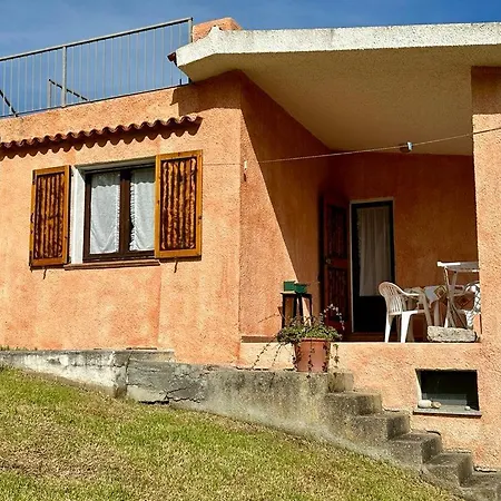 I Bilocali Di Via Ginestre, Rena Majore