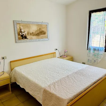 I Bilocali Di Via Ginestre, Holiday home Rena Majore