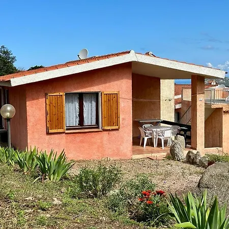 I Bilocali Di Via Ginestre, Holiday home *