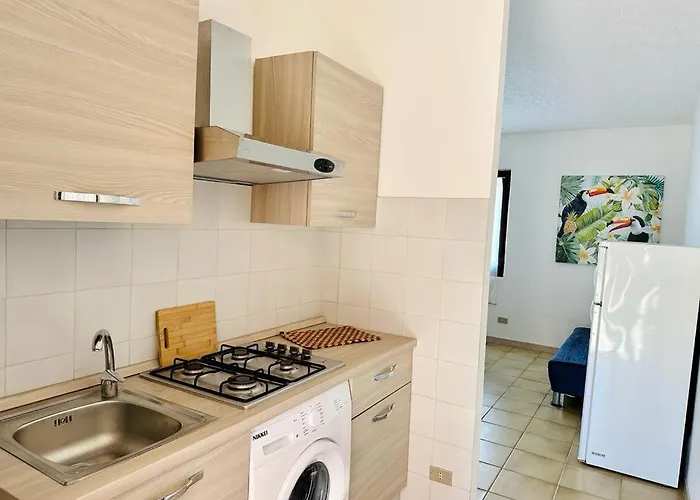 I Bilocali Di Via Ginestre, Nyaraló Rena Majore